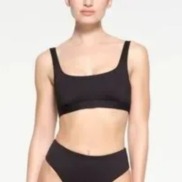 LIKE NEW! SKIMS Recycled Signature Swim Tank Bikini Top Size Large - Picture 2 of 9